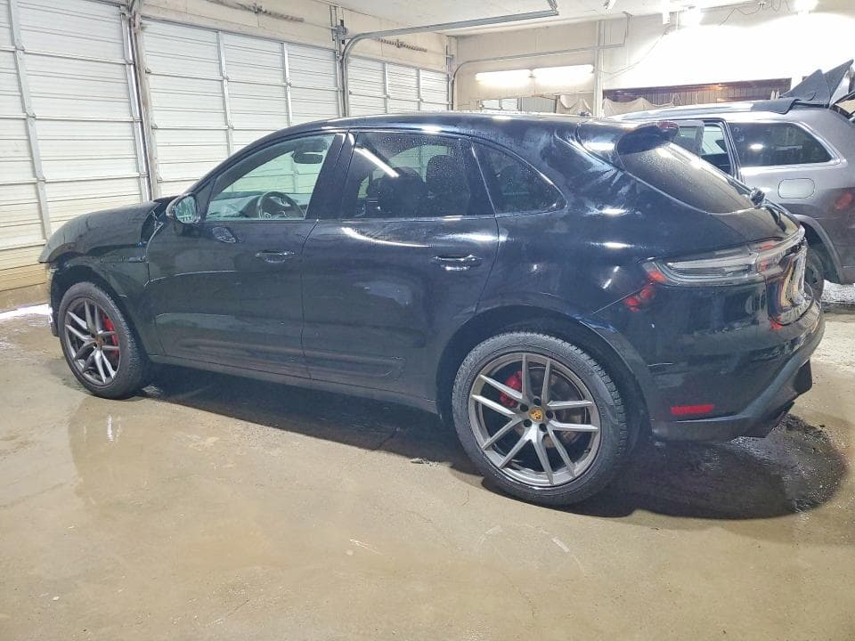 2022 PORSCHE MACAN S 2