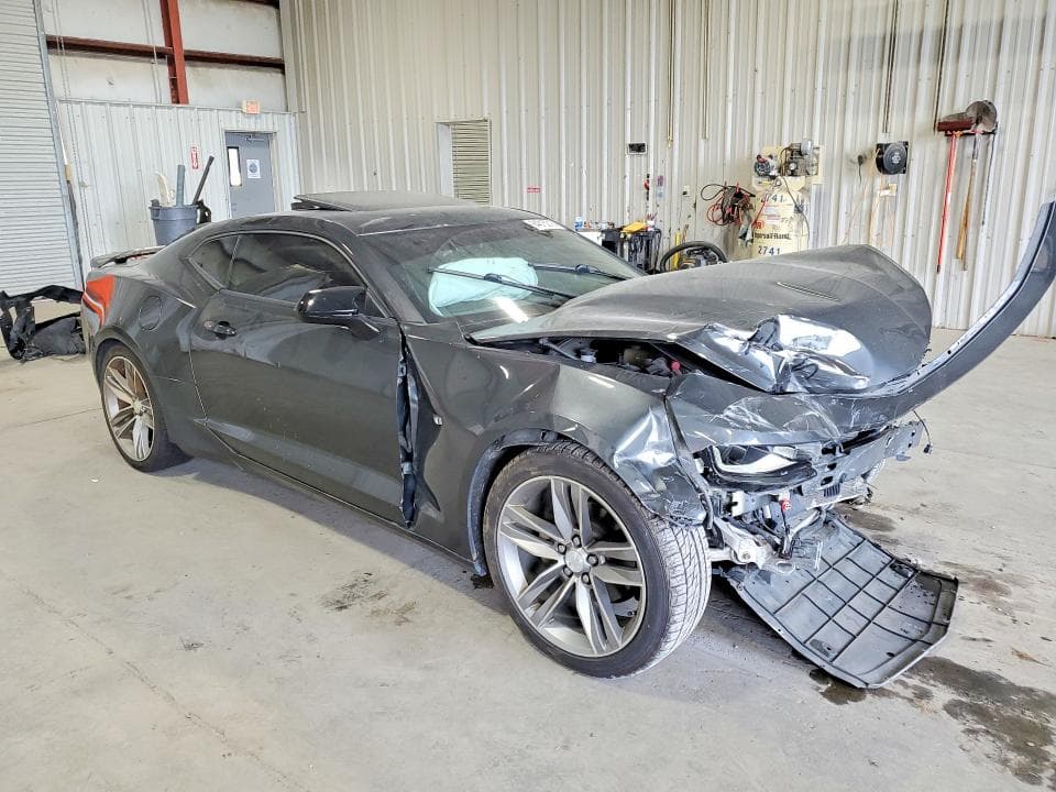 2018 CHEVROLET CAMARO LT 4