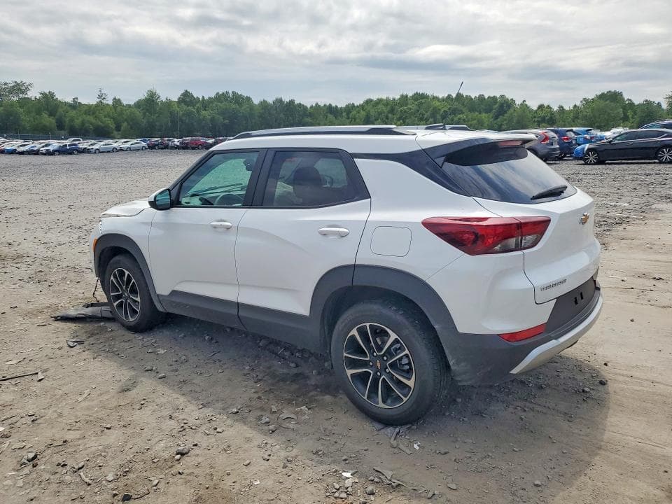 2026 CHEVROLET TRAILBLAZER LT 2