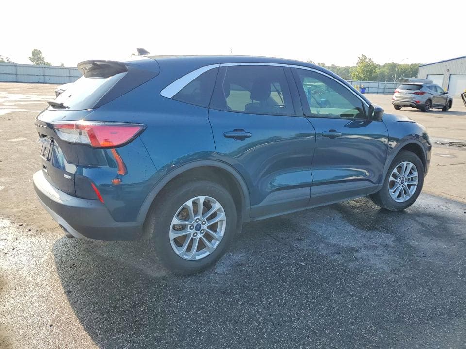 2020 FORD ESCAPE SE 3