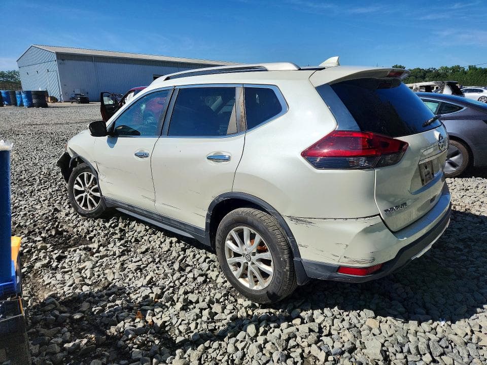 2018 NISSAN ROGUE SV 2