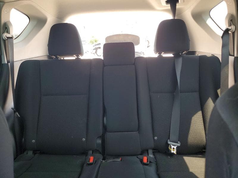 2017 TOYOTA RAV4 LE 10