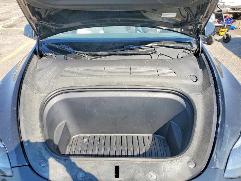 2023 TESLA MODEL Y 11