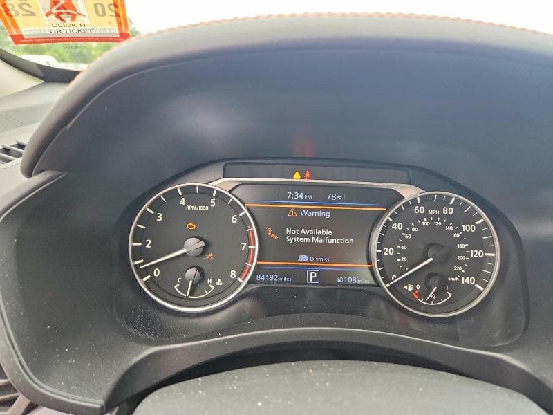 2021 NISSAN ALTIMA SR 9