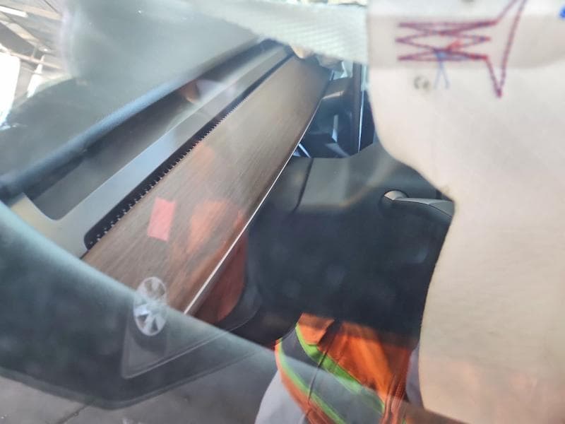 2024 TESLA MODEL Y 8
