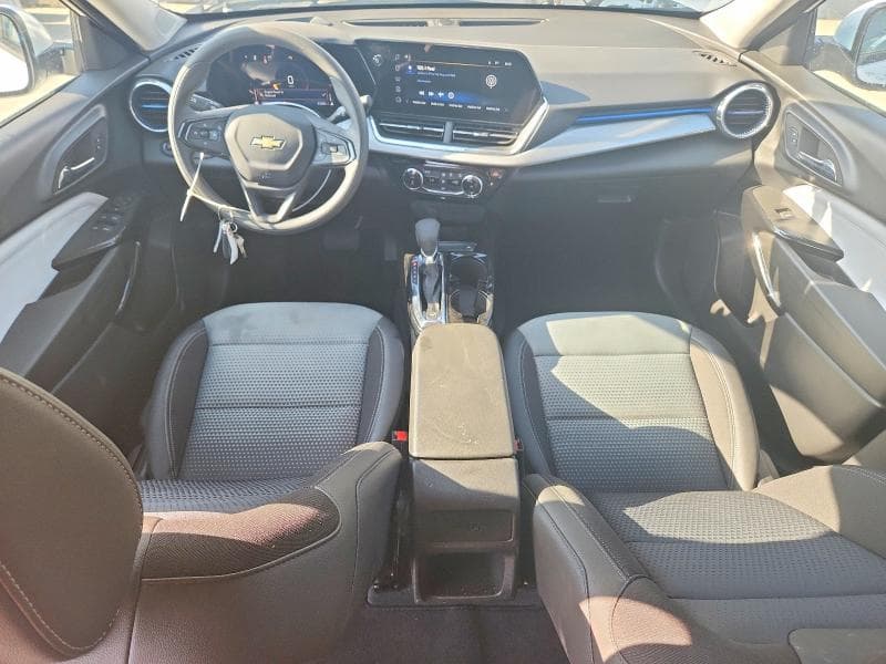 2026 CHEVROLET TRAX 1LT 8