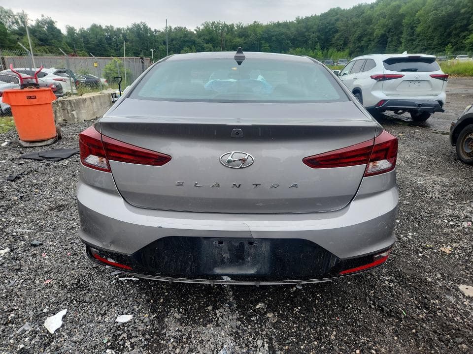 2020 HYUNDAI ELANTRA VALUE EDITION 6