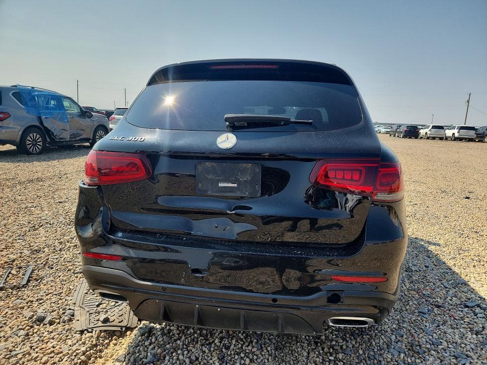 2021 MERCEDES-BENZ GLC 300 6