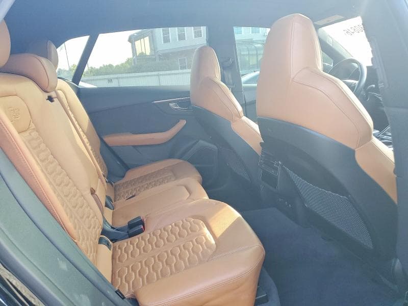 2021 AUDI RS Q8 11
