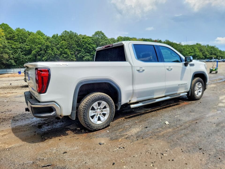 2019 GMC SIERRA K1500 SLE 3