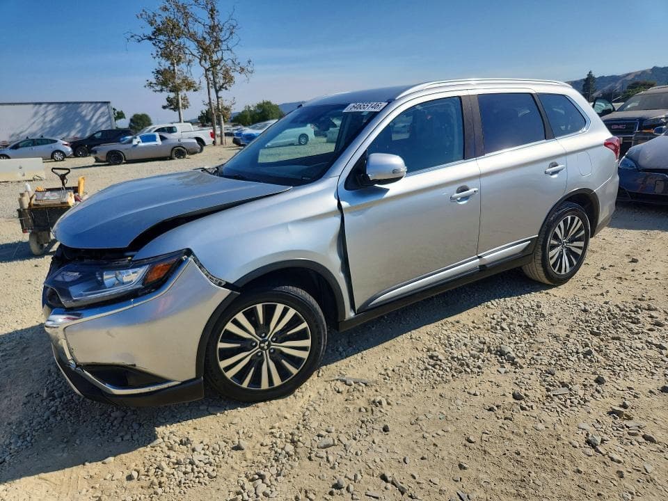 2020 MITSUBISHI OUTLANDER SE - 1