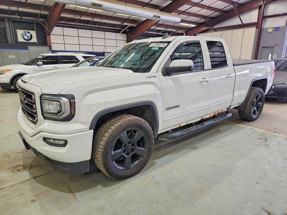 2017 GMC SIERRA K1500 - 1