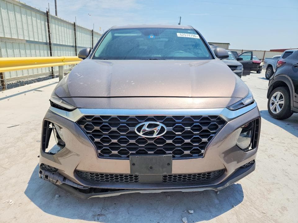 2020 HYUNDAI SANTA FE SE 5