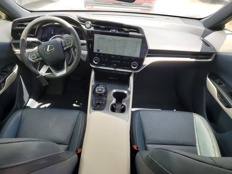 2024 LEXUS RZ 300E 8