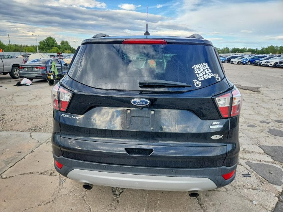 2017 FORD ESCAPE SE 6