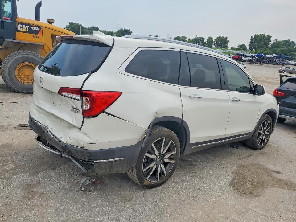 2019 HONDA PILOT TOURING 3