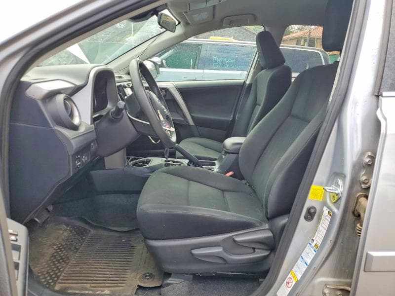 2017 TOYOTA RAV4 LE 7
