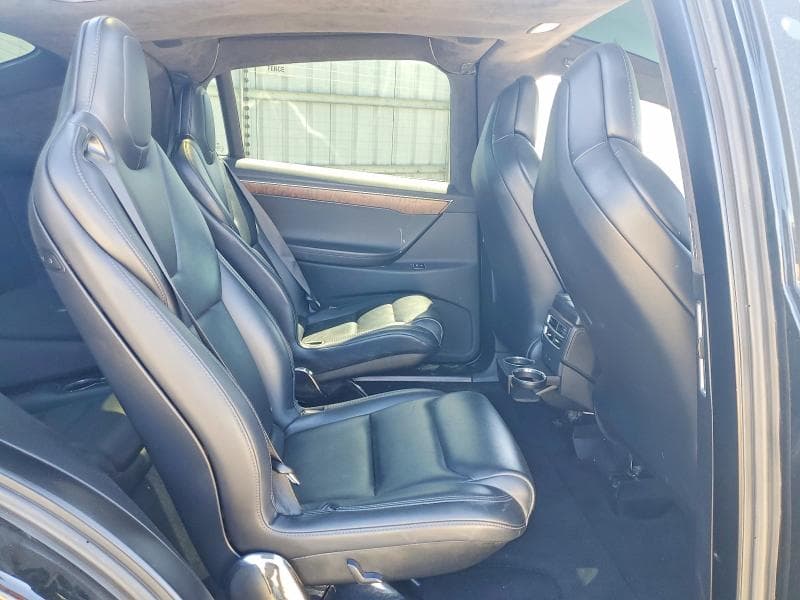 2017 TESLA MODEL X 10