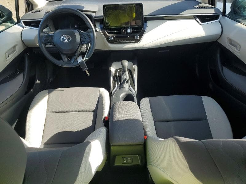 2026 TOYOTA COROLLA LE 8