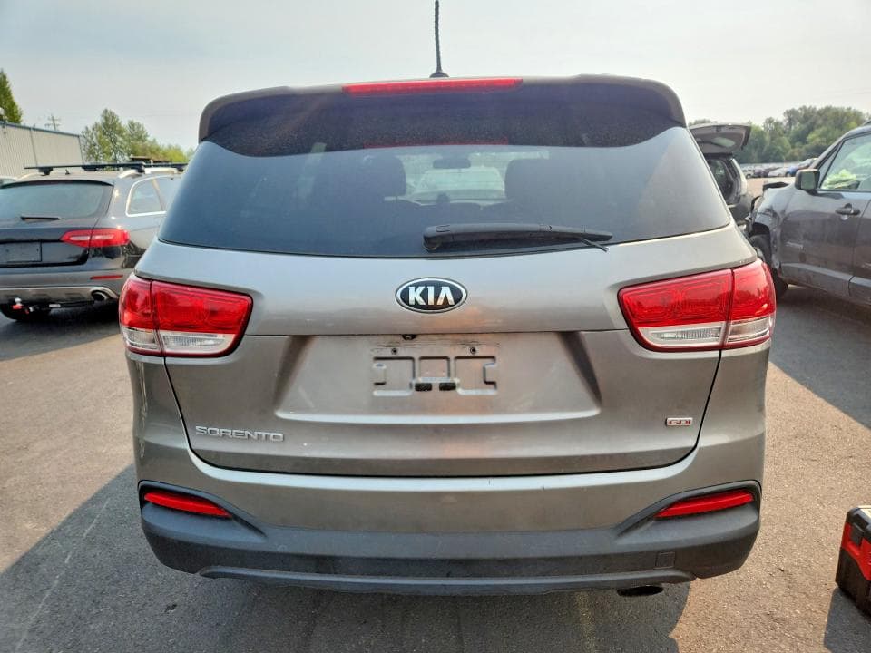 2017 KIA SORENTO LX 6