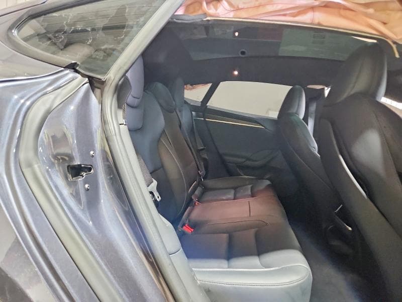 2022 TESLA MODEL S 10