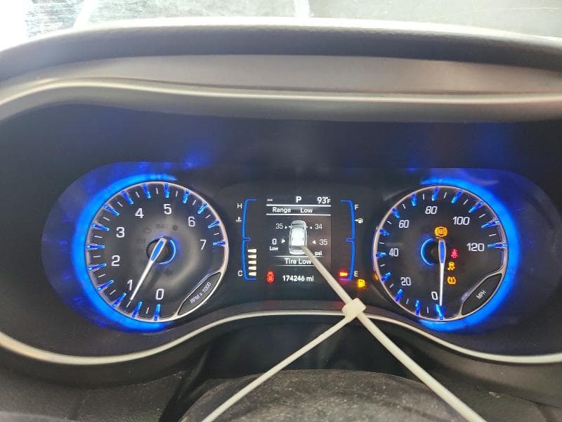 2020 CHRYSLER PACIFICA TOURING L 9