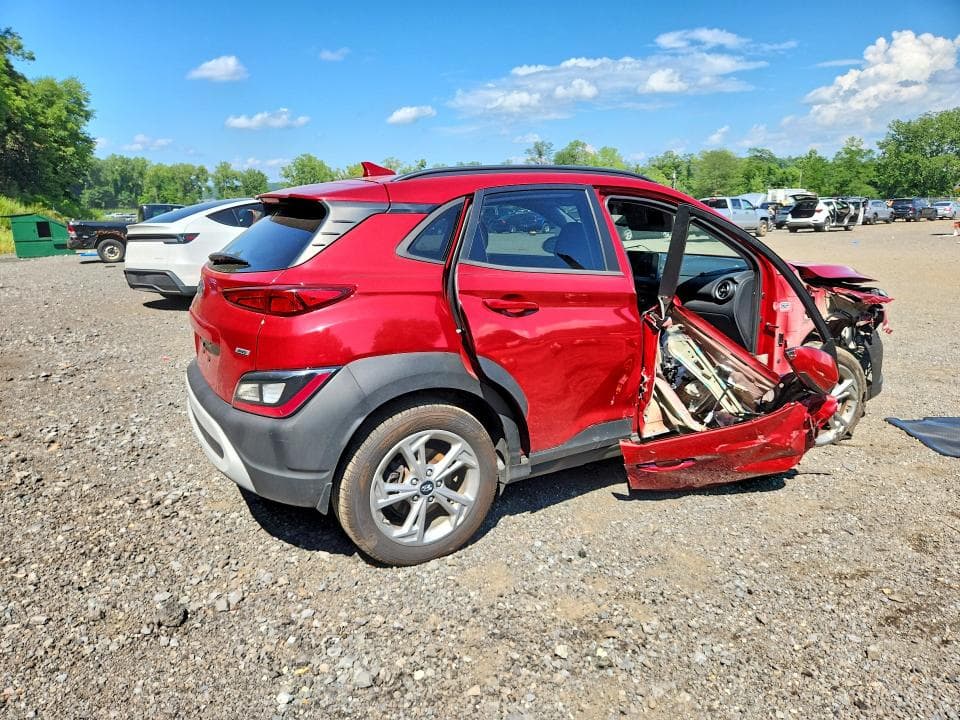 2022 HYUNDAI KONA SEL 3