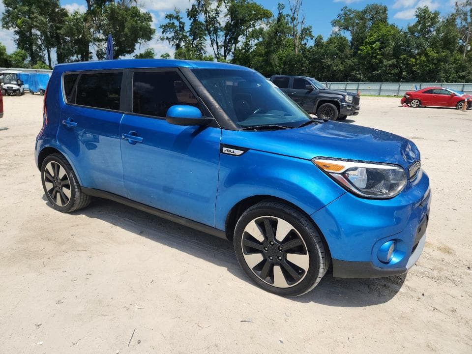 2019 KIA SOUL + 4