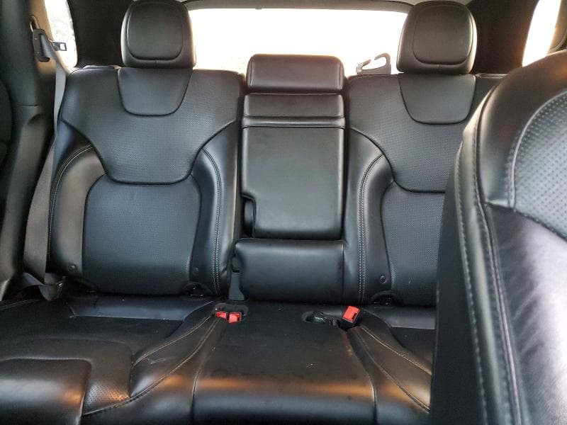 2019 JEEP CHEROKEE LIMITED 10
