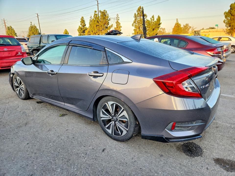 2018 HONDA CIVIC EX 2