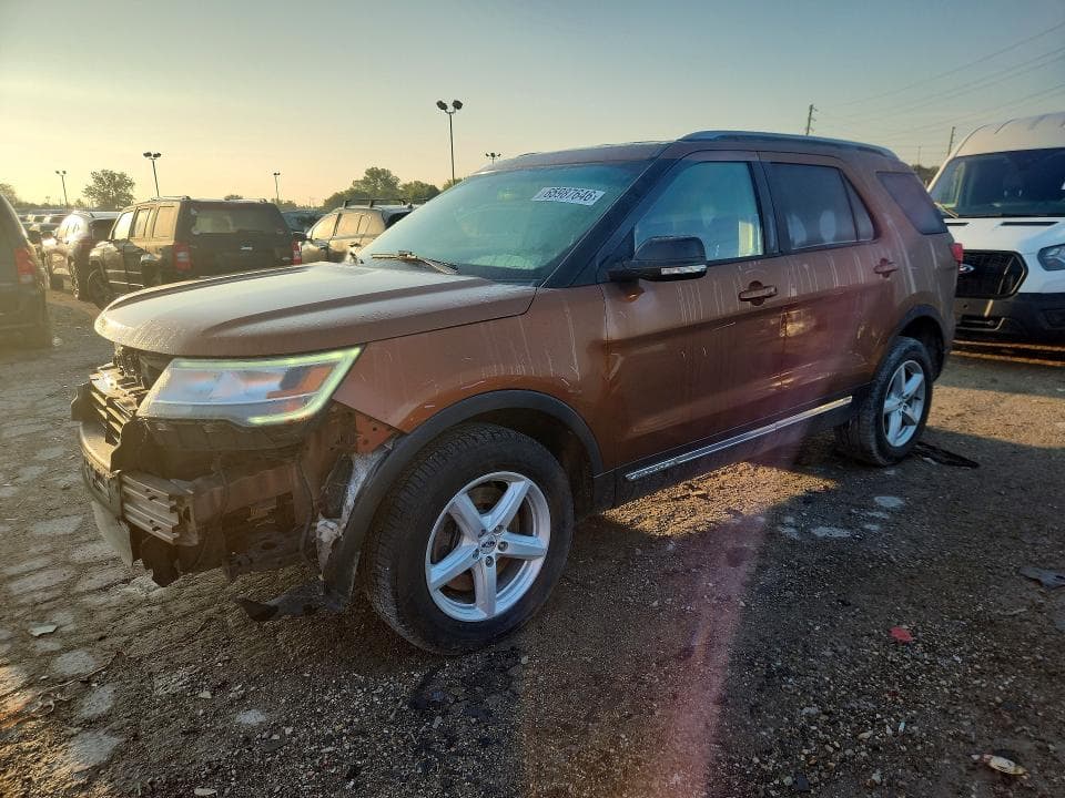 2017 FORD EXPLORER XLT - 1