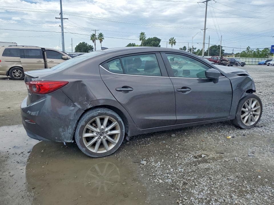 2017 MAZDA 3 TOURING 3