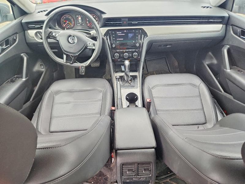 2021 VOLKSWAGEN PASSAT SE 8