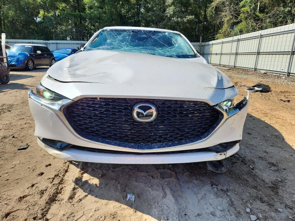 2026 MAZDA 3 PREFERRED 5
