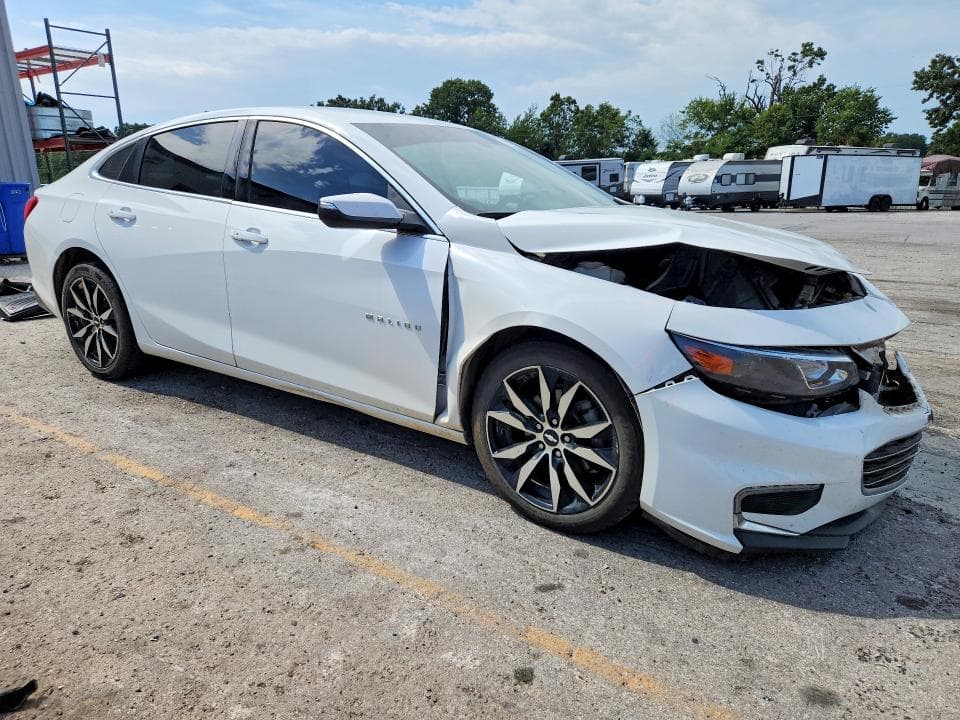 2017 CHEVROLET MALIBU LT 4