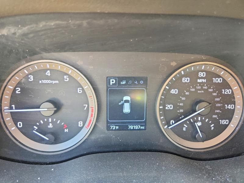 2017 HYUNDAI TUCSON SE 9