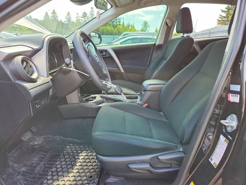 2018 TOYOTA RAV4 LE 7