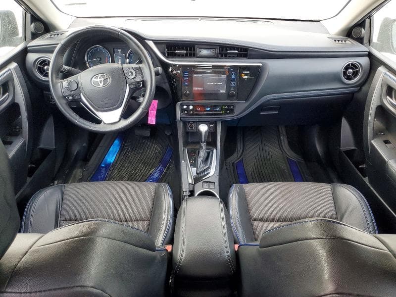 2017 TOYOTA COROLLA SE 8