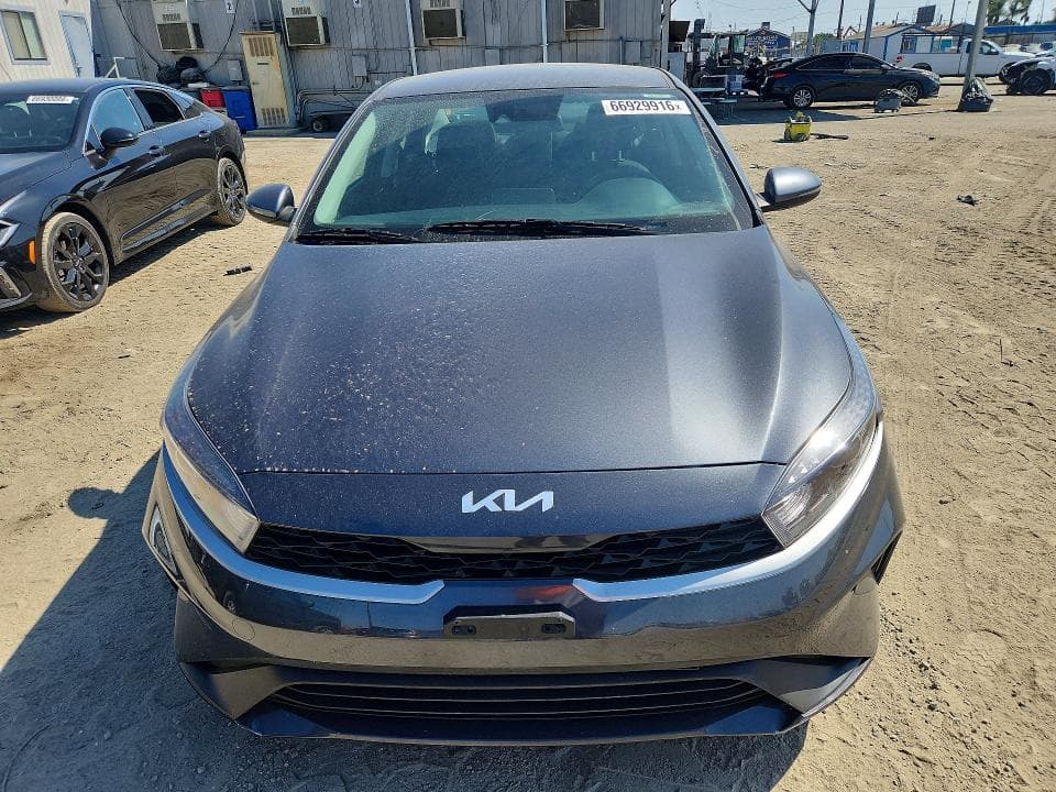 2024 KIA FORTE LXS 5