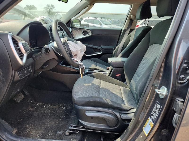 2022 KIA SOUL LX 7