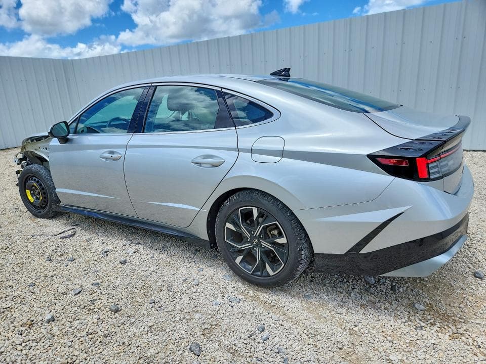 2025 HYUNDAI SONATA SEL 2