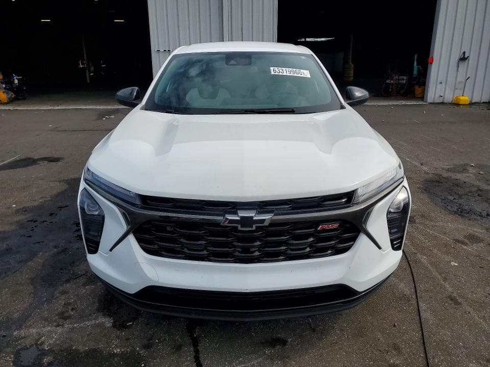 2024 CHEVROLET TRAX 1RS 5