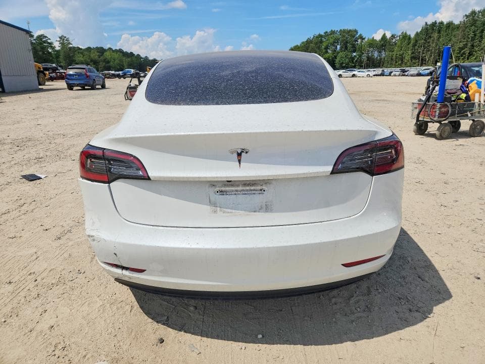 2023 TESLA MODEL 3 6