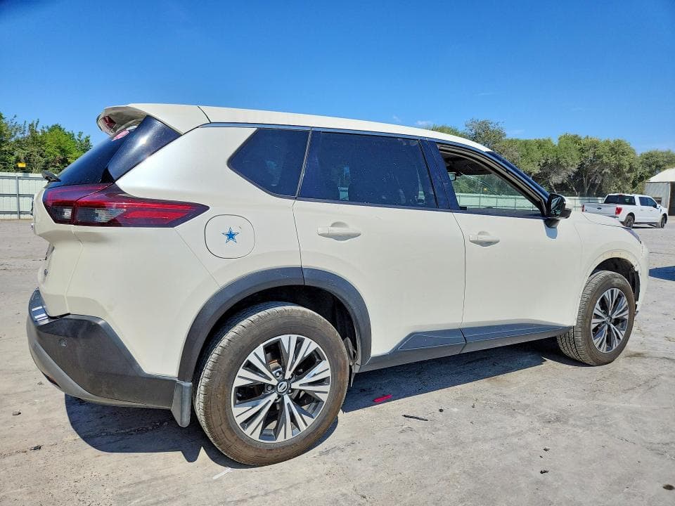 2021 NISSAN ROGUE SV 3