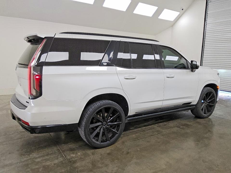 2021 CADILLAC ESCALADE SPORT 3