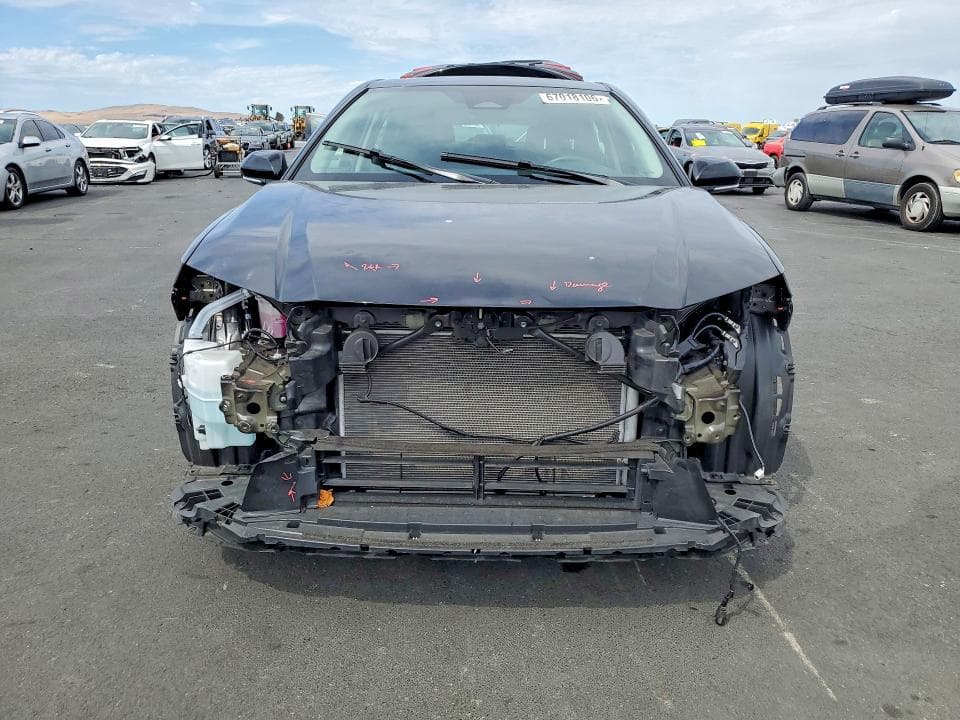 2026 TOYOTA CAMRY XLE 5