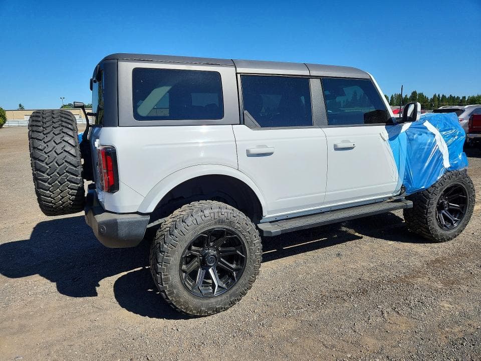 2022 FORD BRONCO BASE 3