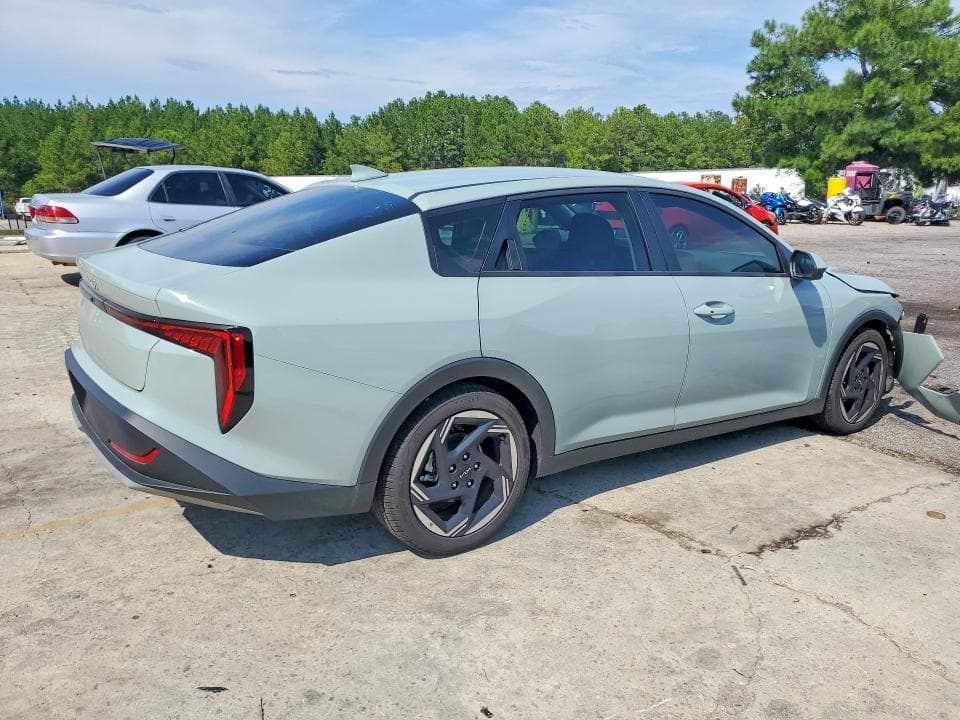 2026 KIA K4 EX 3