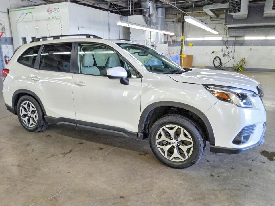 2024 SUBARU FORESTER PREMIUM 4