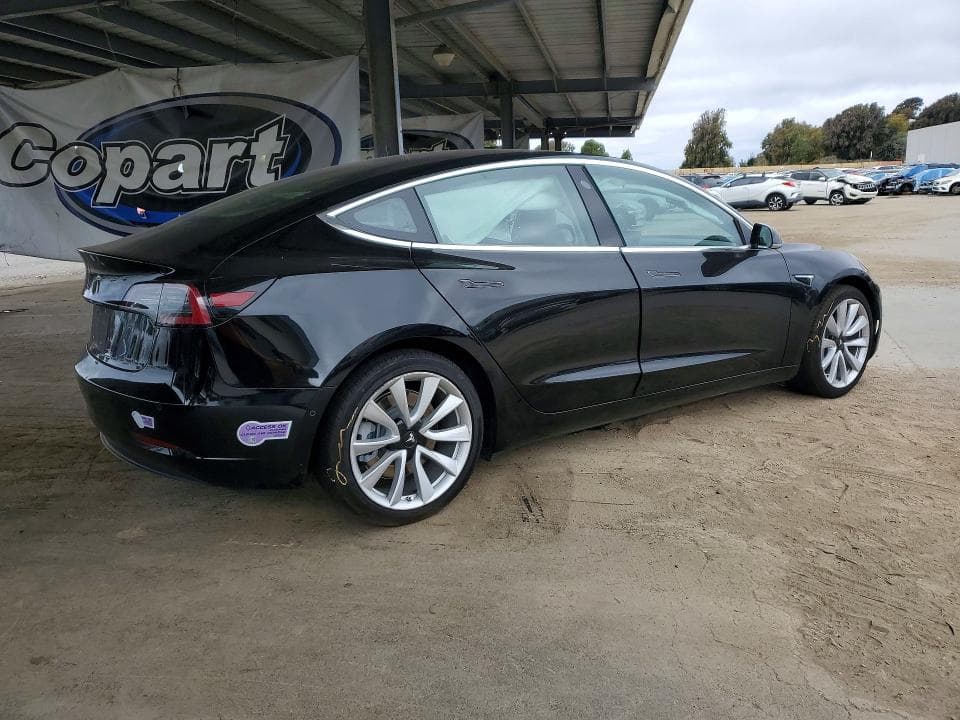 2018 TESLA MODEL 3 3